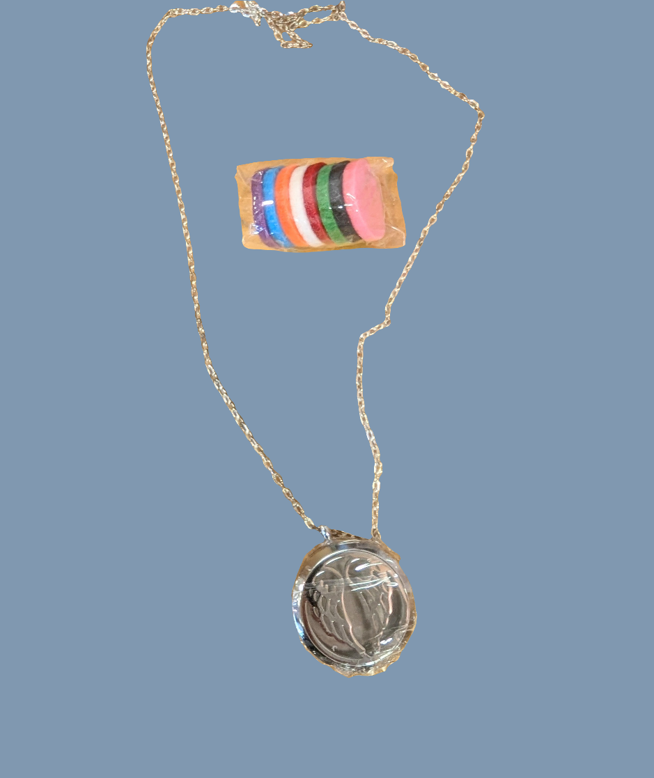 Essential Oil Necklace with 6 Filter Pads