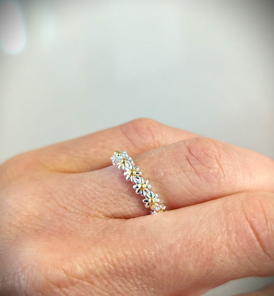 Daisy Ring Adjustable