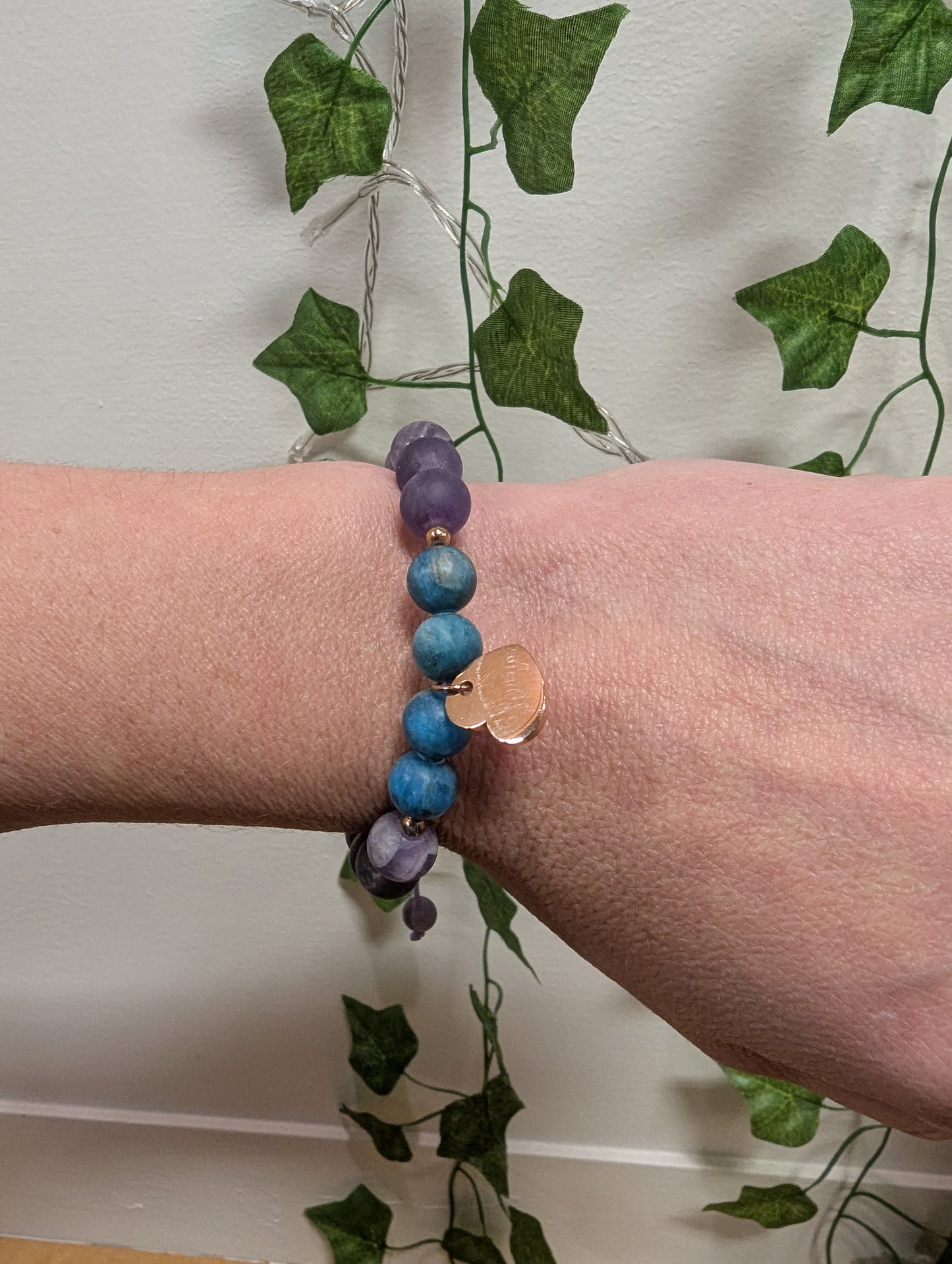 Mana Gallery Drawstring Gem Stone Bracelet-Amethyst and Apatite