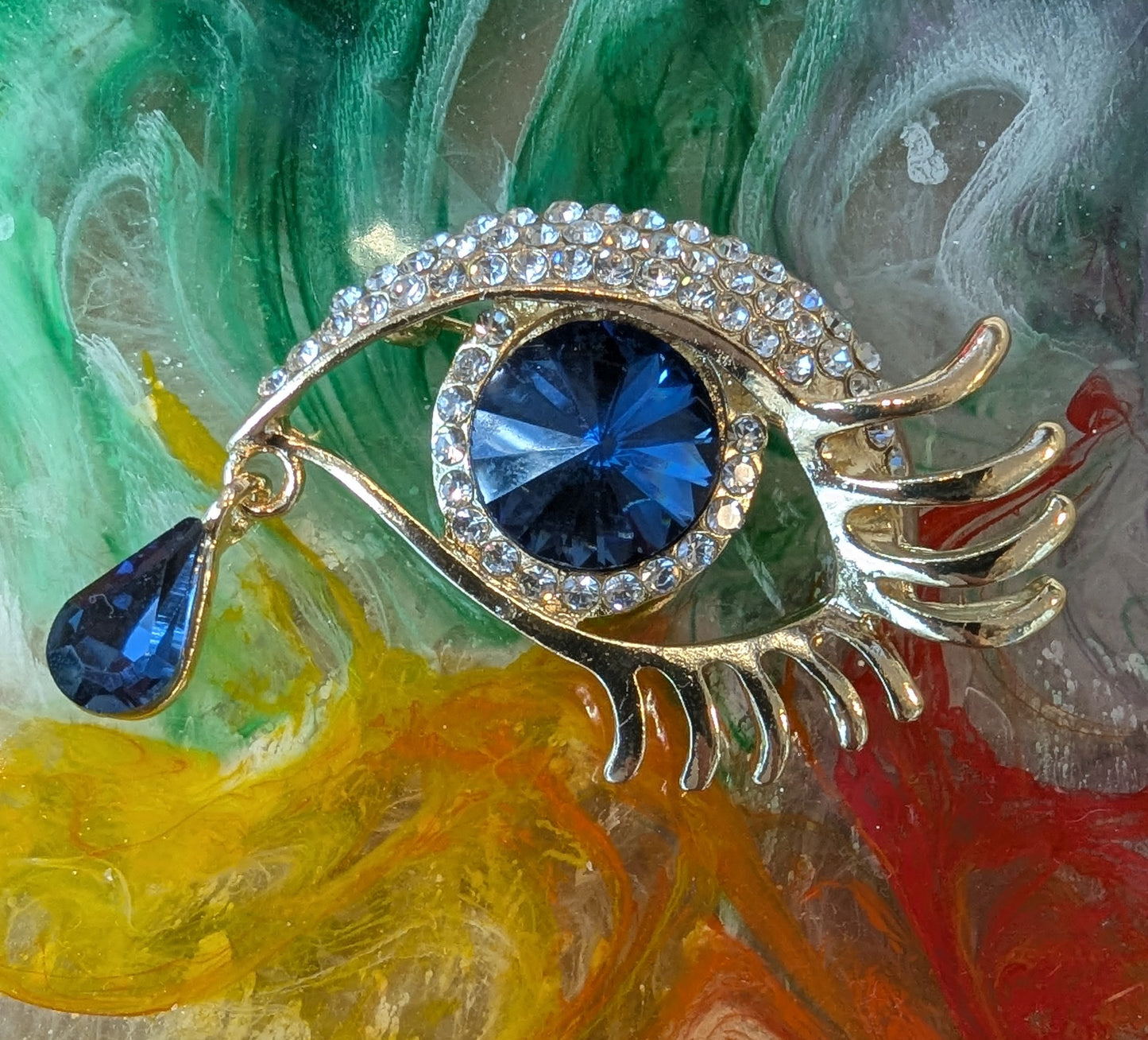 Broaches