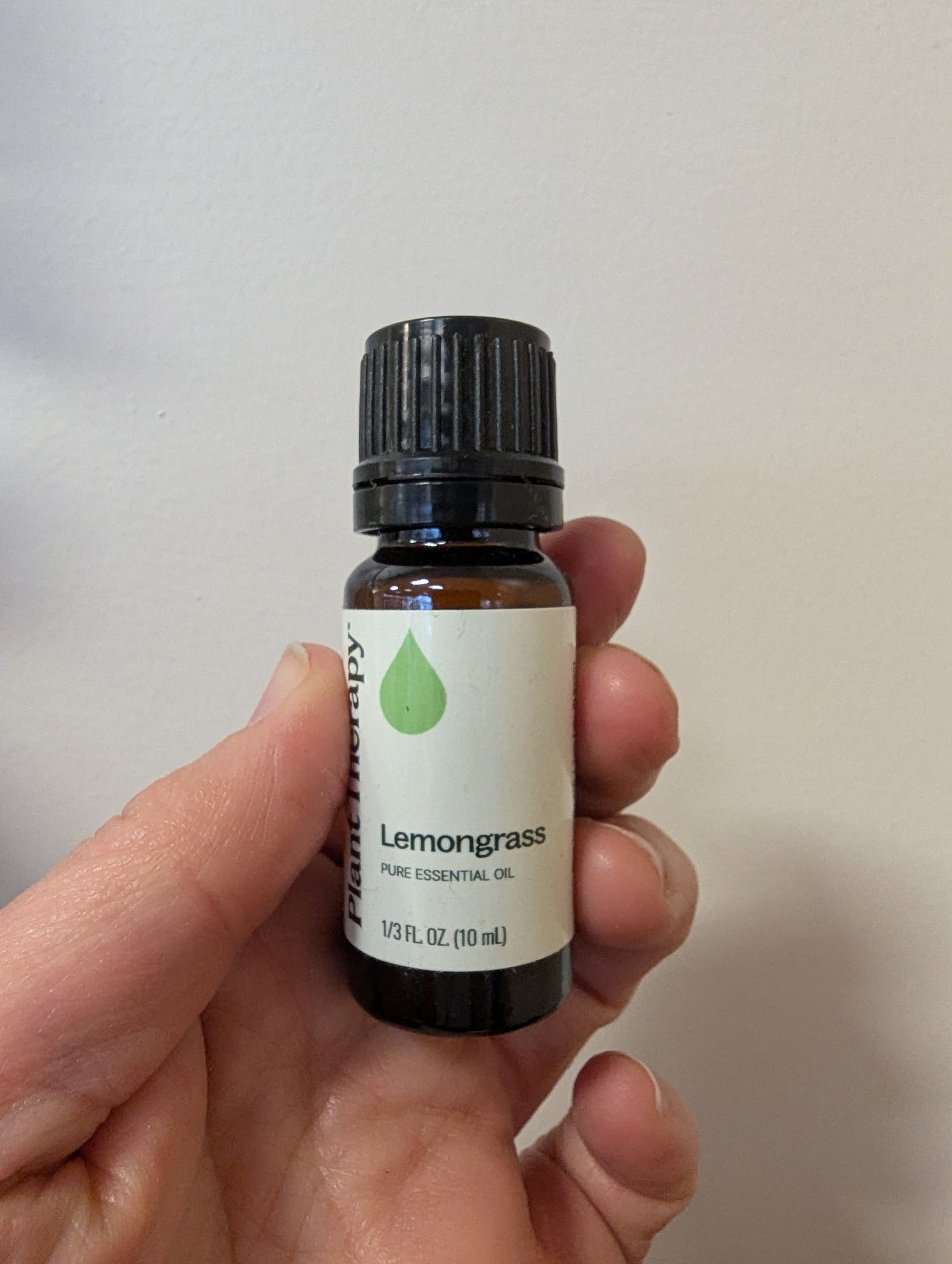 ESSENTIAL OILS AND NATURAL HEALTH