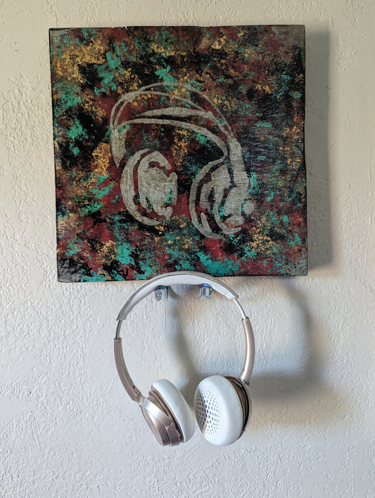 Head Phone Art On wood