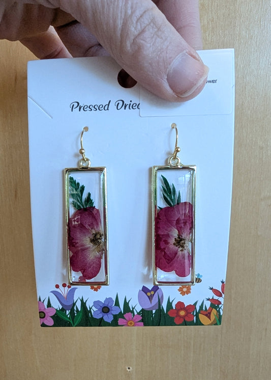 Dried Flower Dangle Earrings