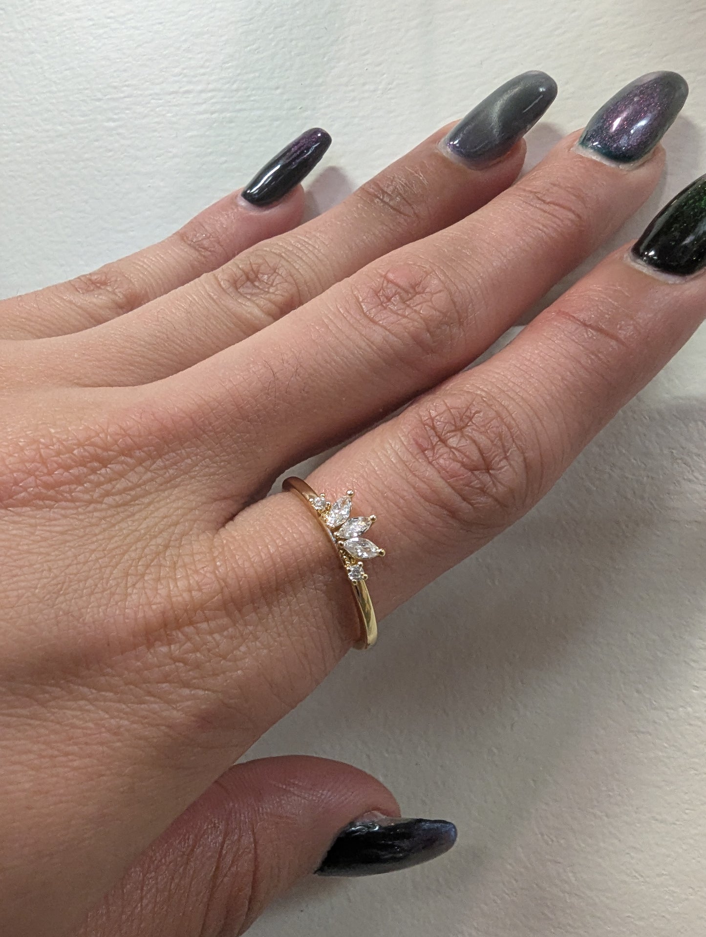 Agaveh Girl Crown Ring