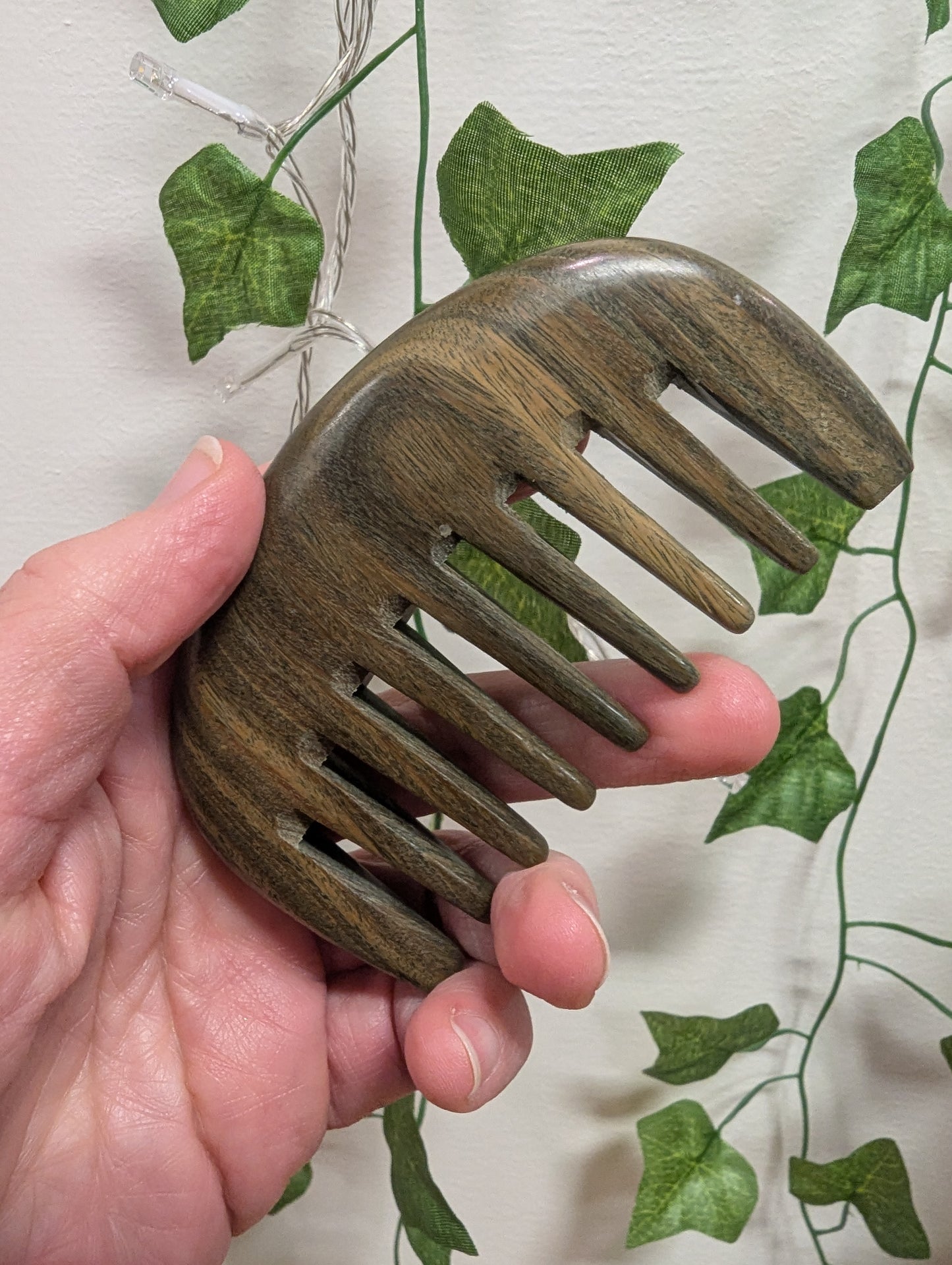 Sandalwood Small Hand Comb