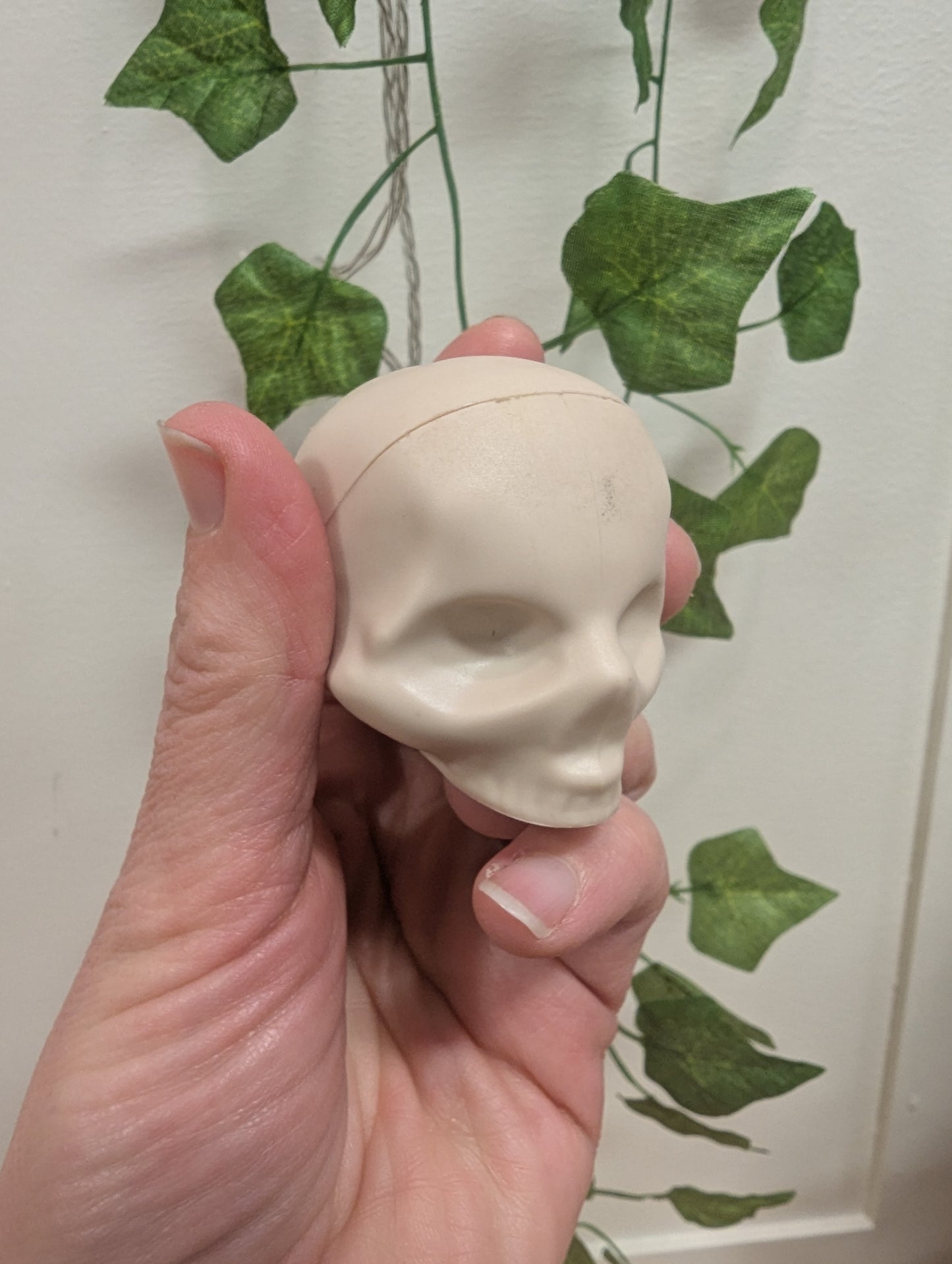 Rebel Refinery Skull Lipbalm-Espresso