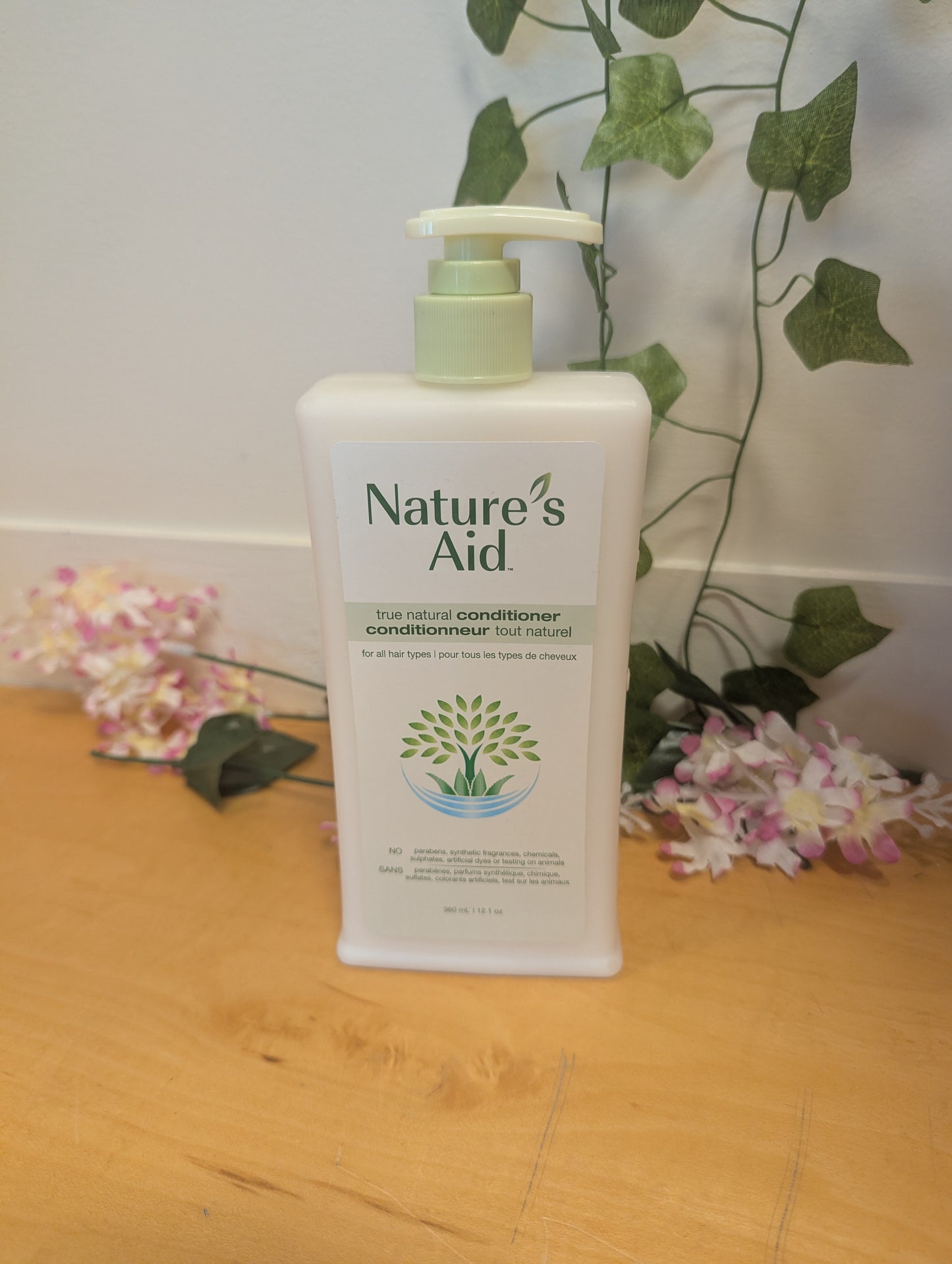 Nature's Aid Shampoo or Conditioner