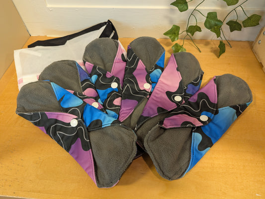 Reign Reusable Cloth Pad Set With Waterproof Backing