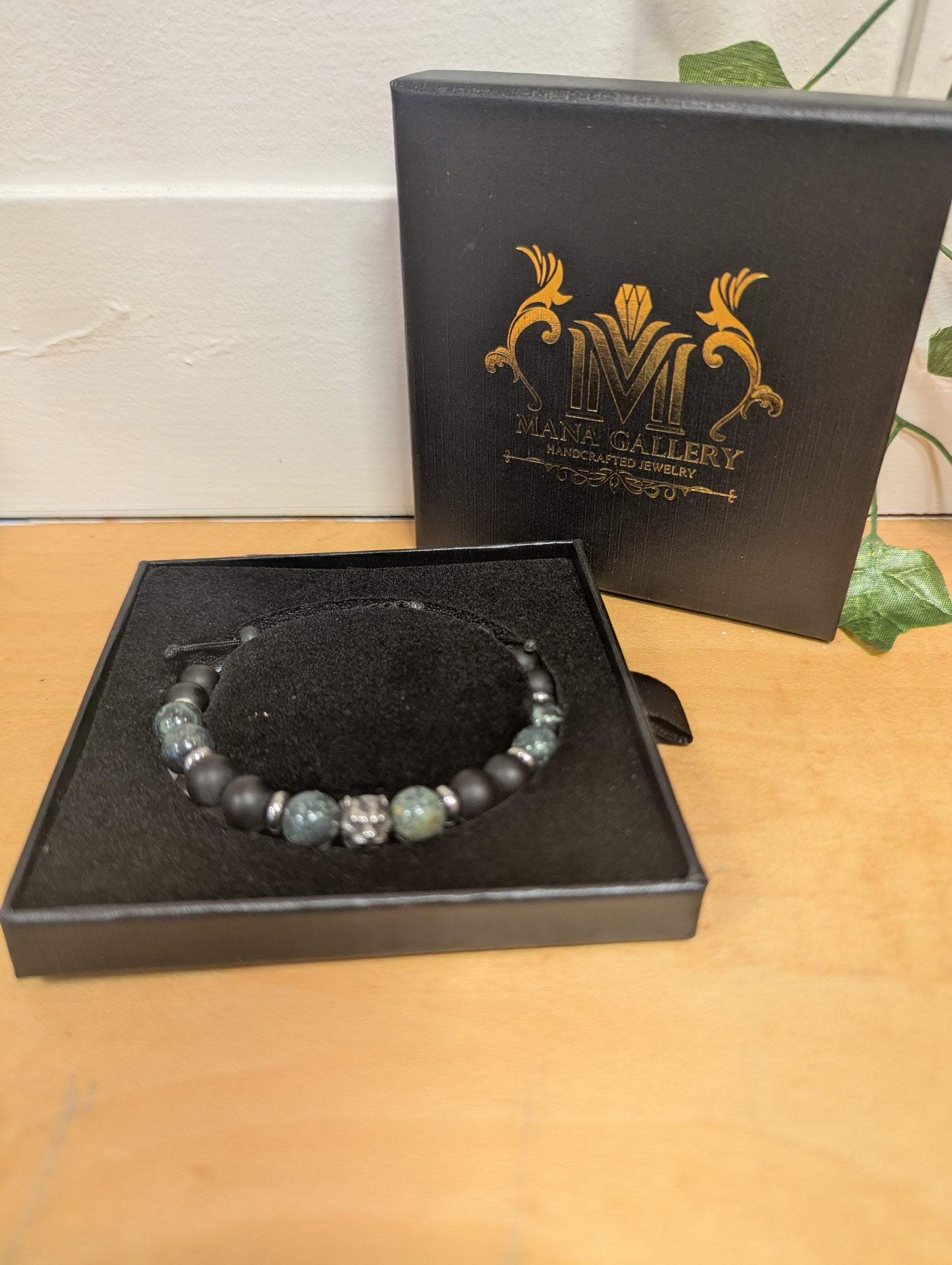 Mana Gallery Drawstring Bracelet with Jasper and Lions Head