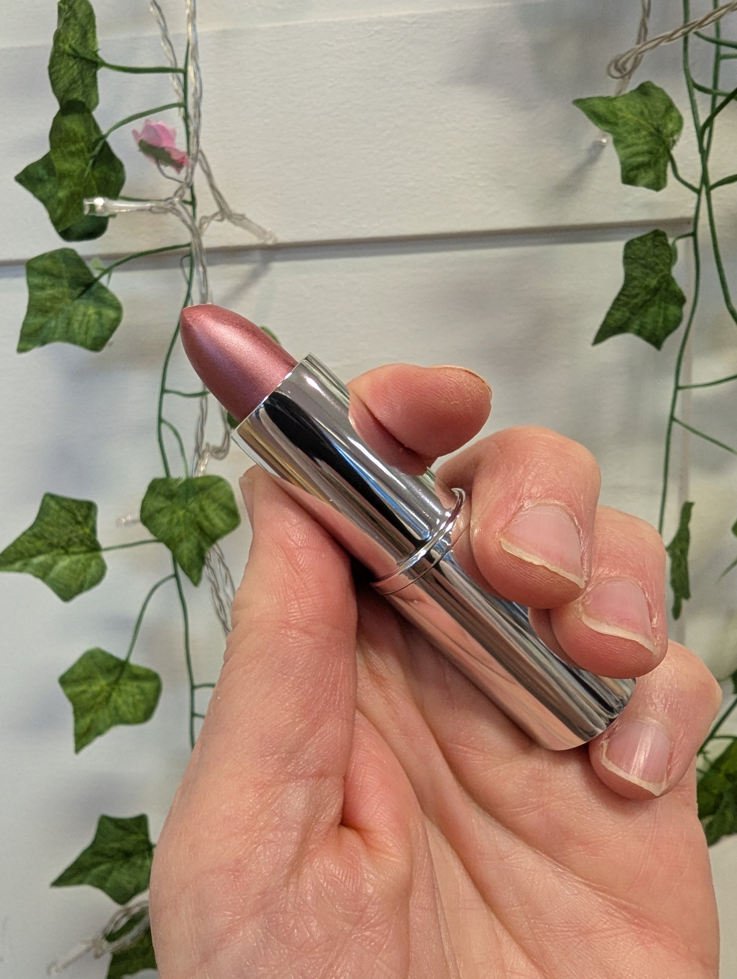 Pure Anada Lipstick