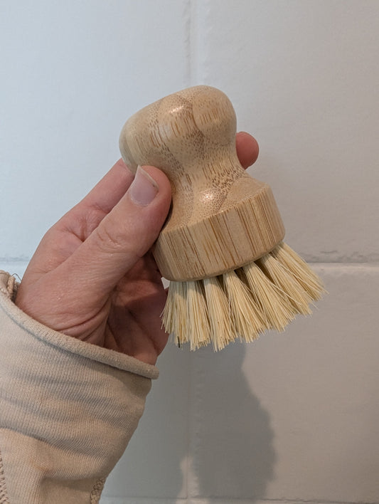 Pot Scrubber With Sisal Fiber Brush